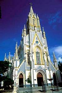 IGREJA DE LOURDES, Por MILTON